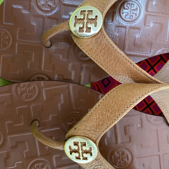Tory Burch Classic Flip Flops/ Sandals - Picture 5 of 5